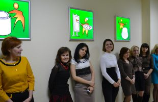 8 марта (2013)